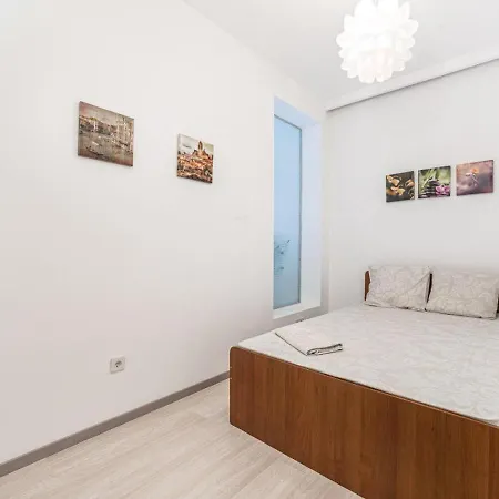 Appartamento 8 Vorontsove Lane *